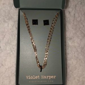 NWT Violet Harper layered Necklace & earring set